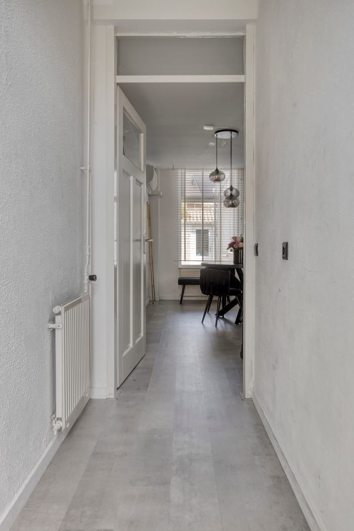 Photo 5 of Hemelrijksestraat 36