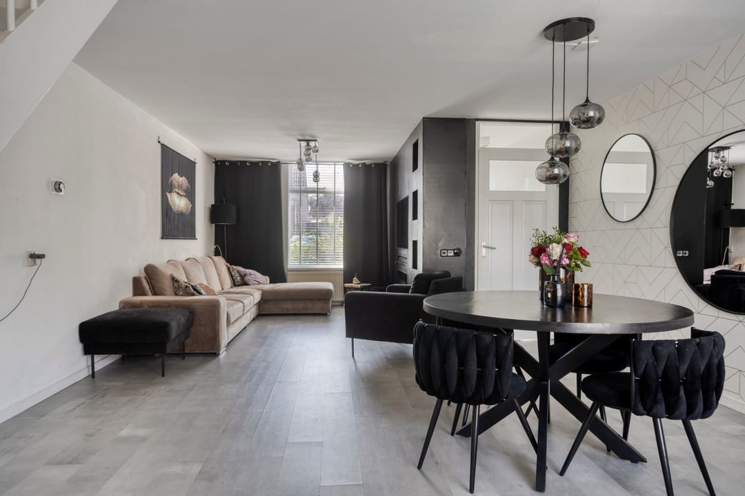 Photo 7 of Hemelrijksestraat 36