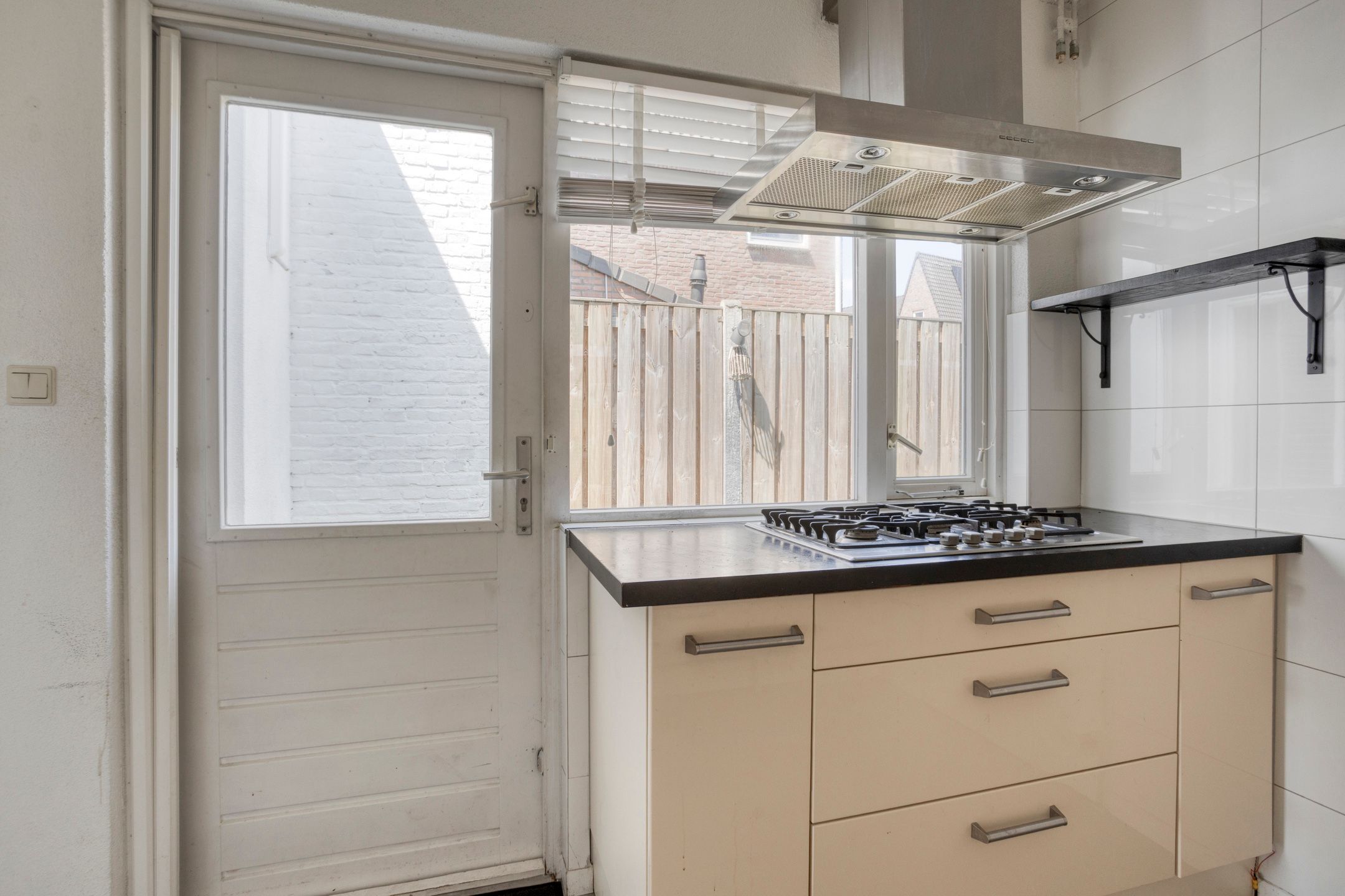 Photo 15 of Hemelrijksestraat 36