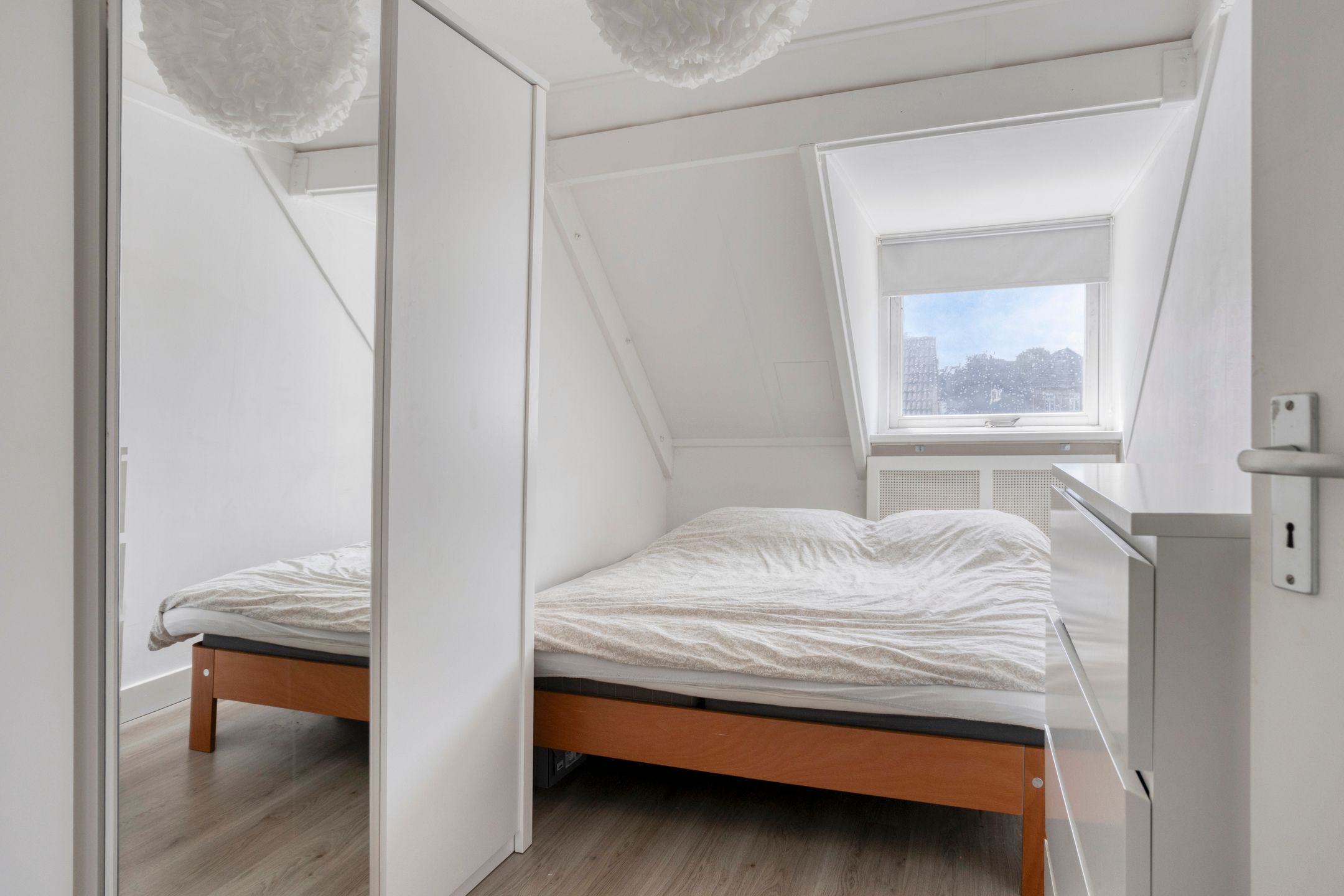 Photo 21 of Hemelrijksestraat 36