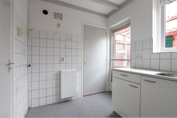 Foto 11 van Burgemeester Bouwmanstraat 28