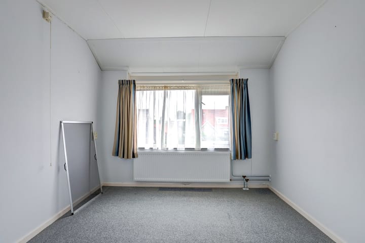 Foto 18 van Burgemeester Bouwmanstraat 28