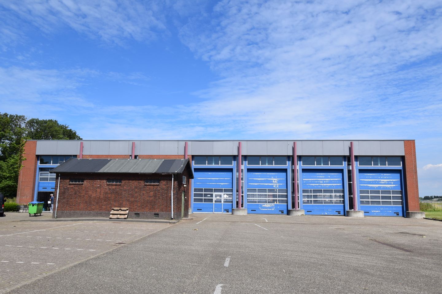 Bekijk foto 3 van Marinevliegkamp 381