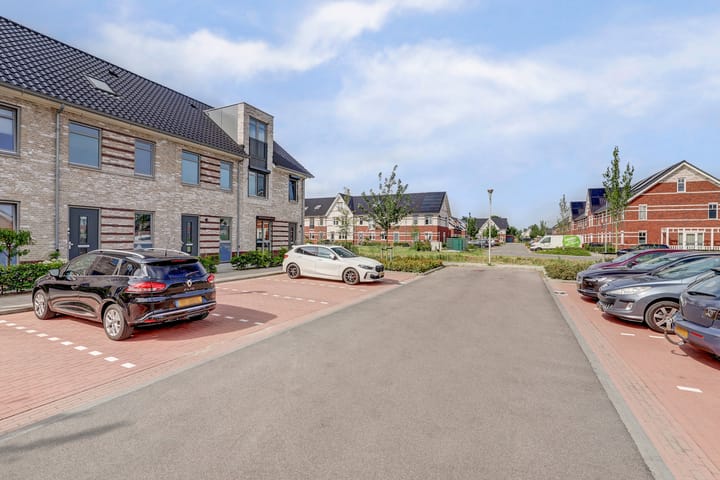 Foto 2 van Lisdoddestraat 75