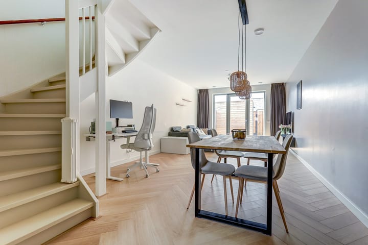 Foto 9 van Lisdoddestraat 75