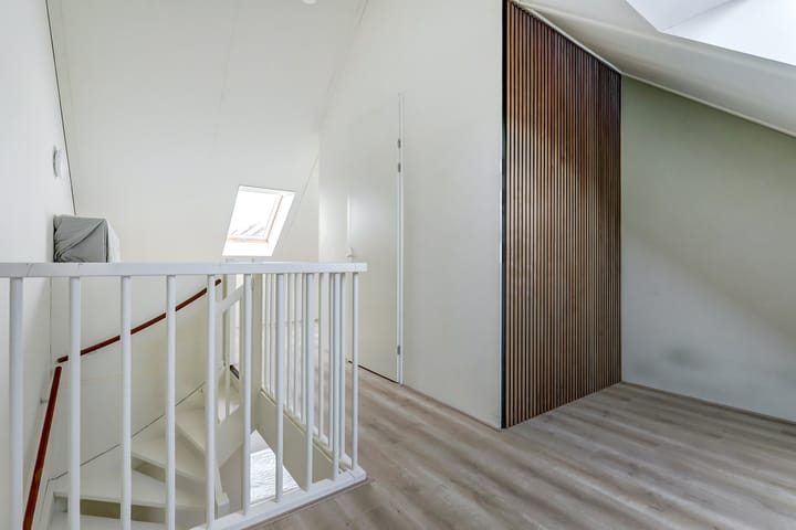 Foto 26 van Lisdoddestraat 75