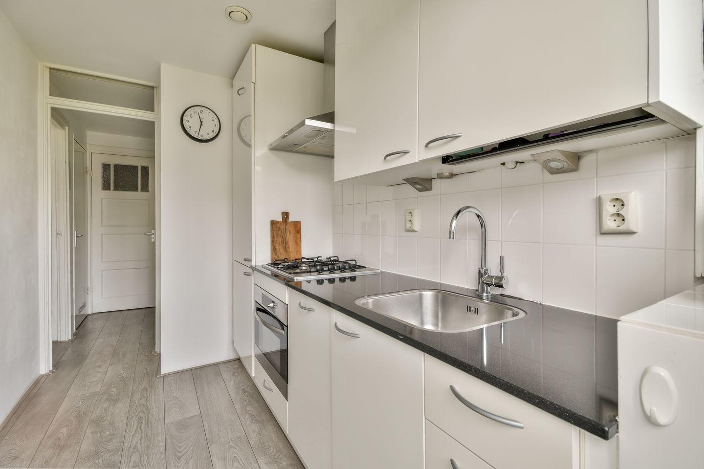 Foto 4 van Sara Burgerhartstraat 38-2