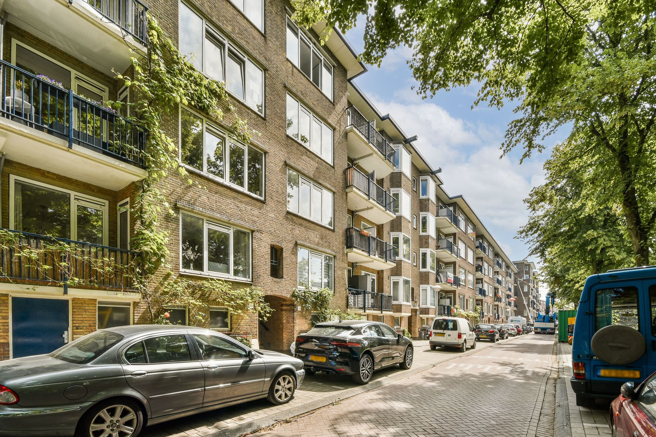 Foto 21 van Sara Burgerhartstraat 38-2