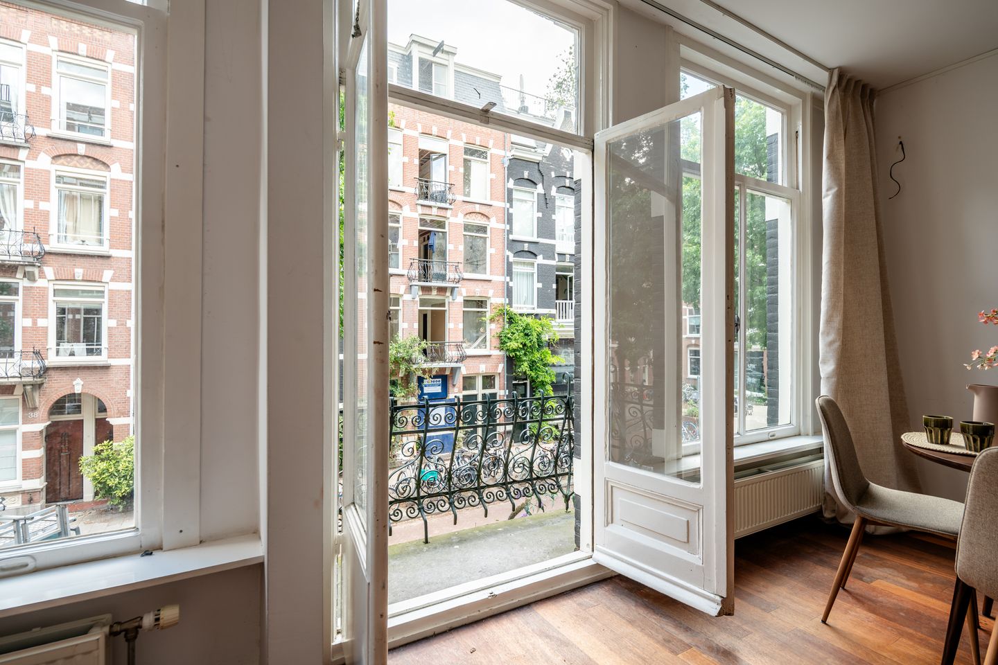 Foto 4 van Derde Helmersstraat 35-1