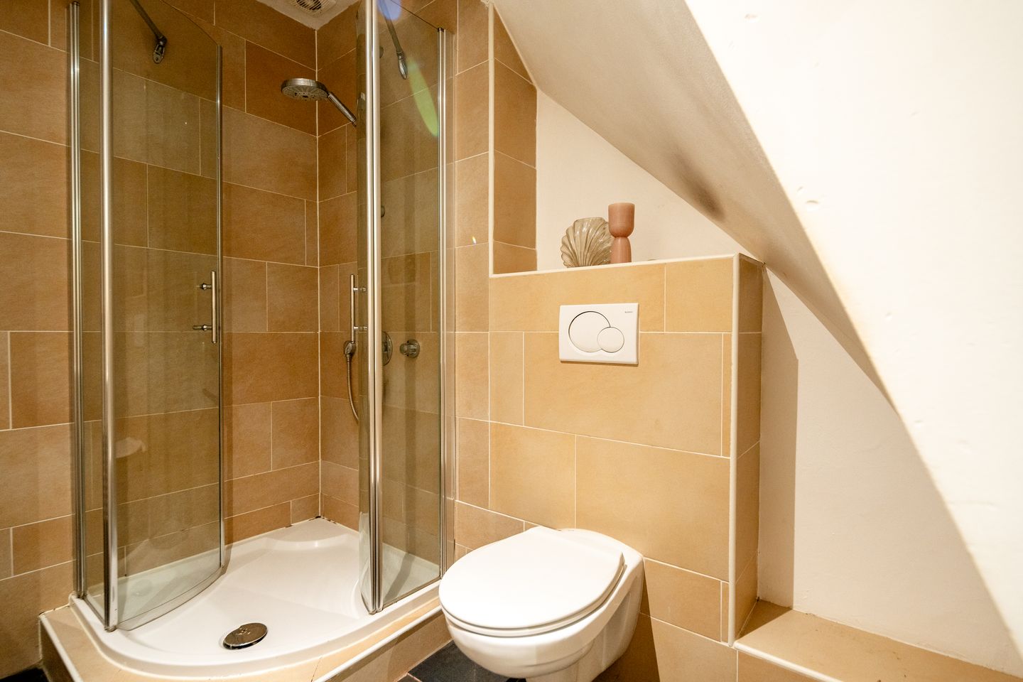 Foto 20 van Derde Helmersstraat 35-1