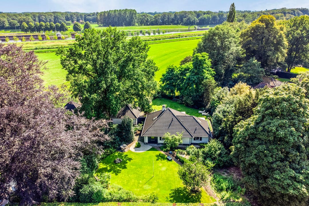 Foto 1 van Schoolstraat 50