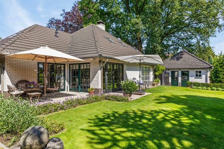 Photo 3 of Schoolstraat 50