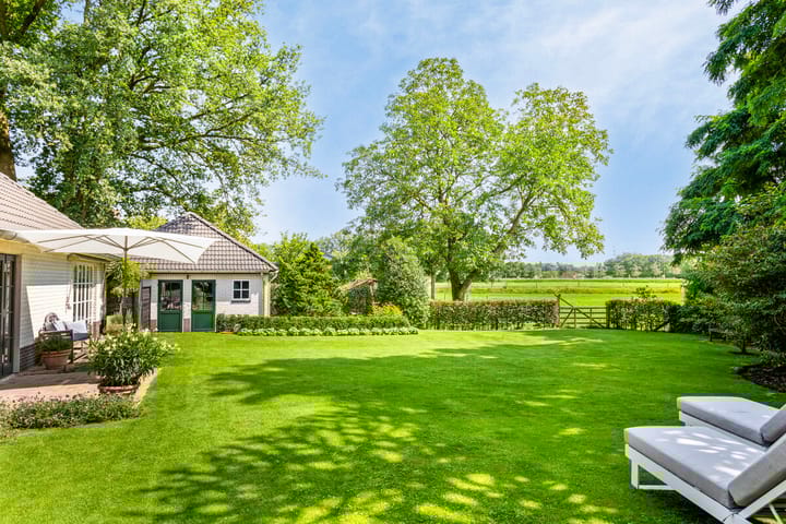 Photo 4 of Schoolstraat 50