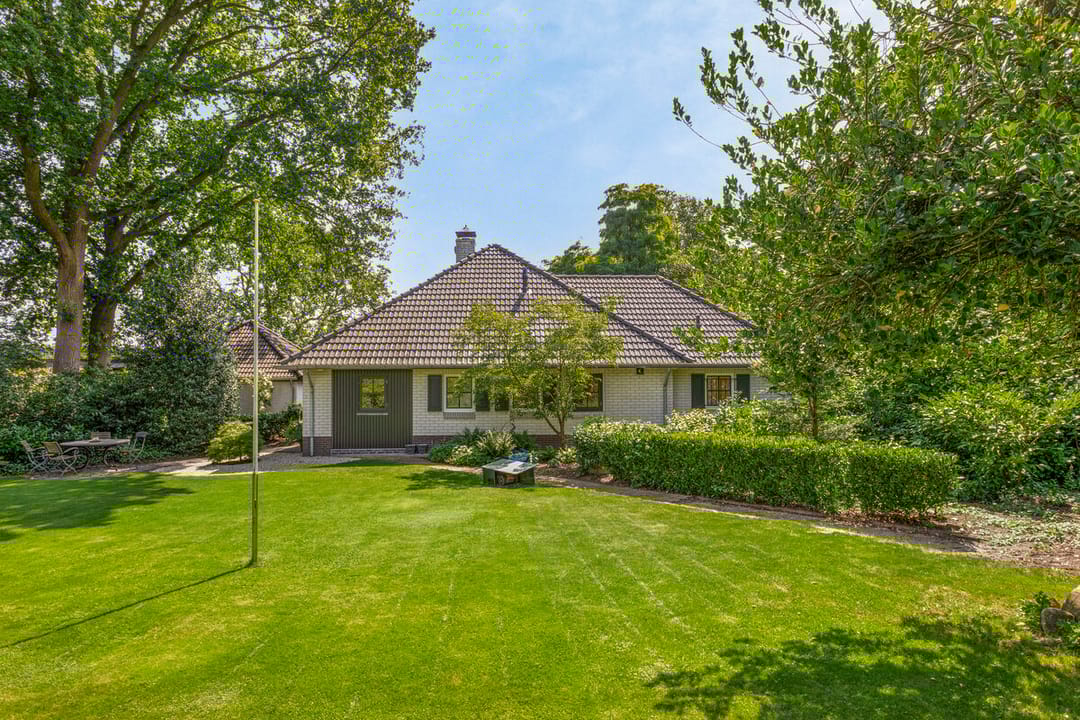 Foto 16 van Schoolstraat 50