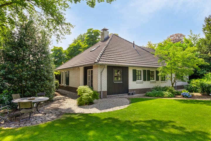 Foto 58 van Schoolstraat 50