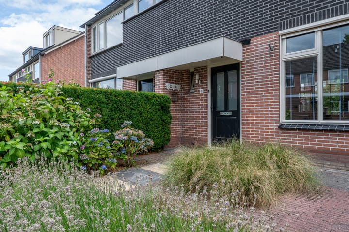 Foto 3 van van Egmondstraat 10