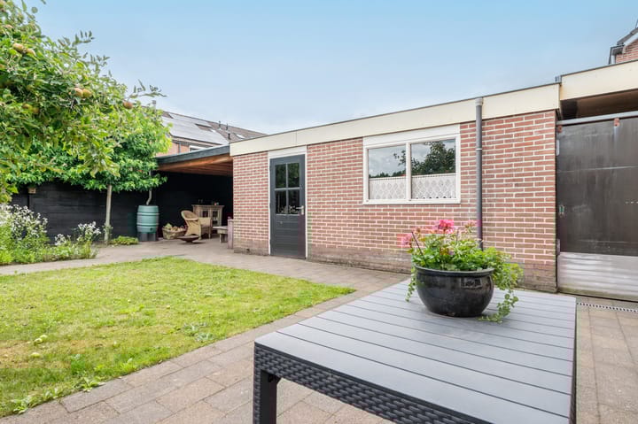 Foto 30 van van Egmondstraat 10