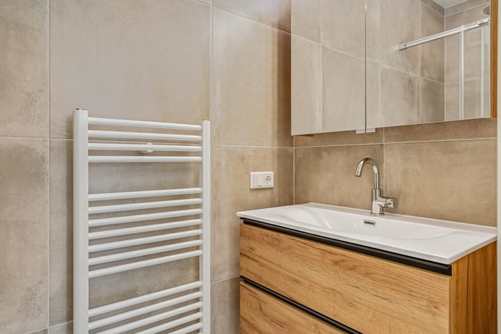 Foto 5 van Biezendwarsstraat 48