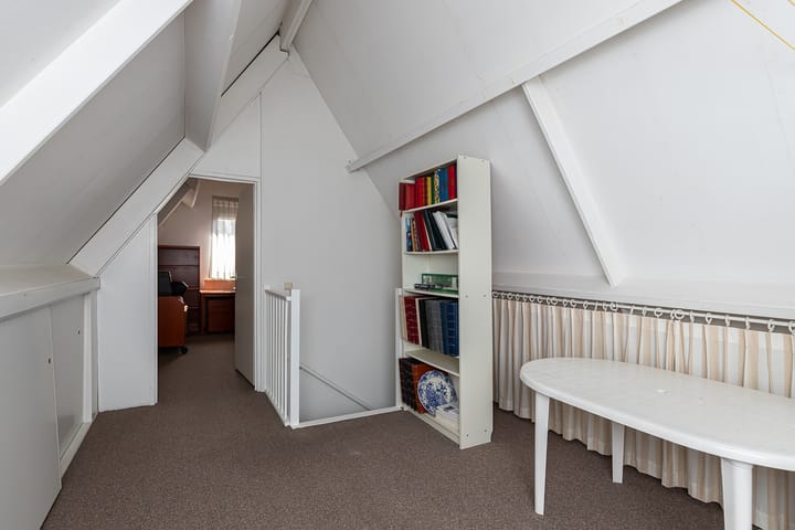 Foto 23 van Ridderspoorhof 23