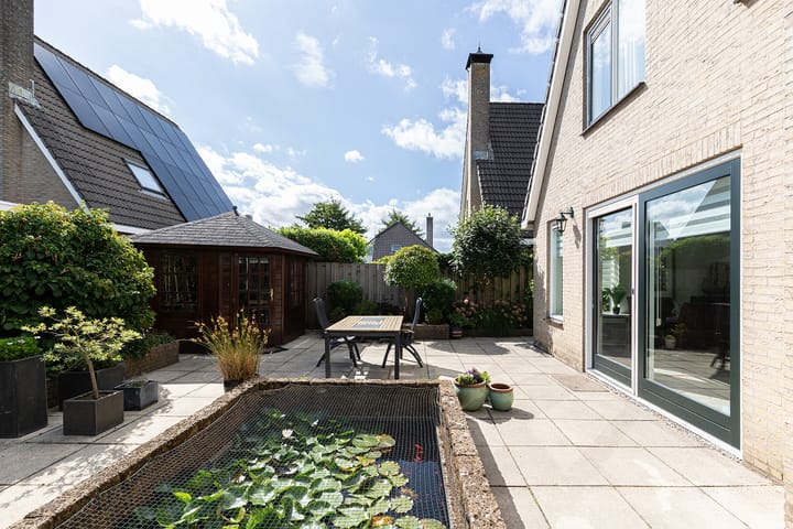 Foto 28 van Ridderspoorhof 23