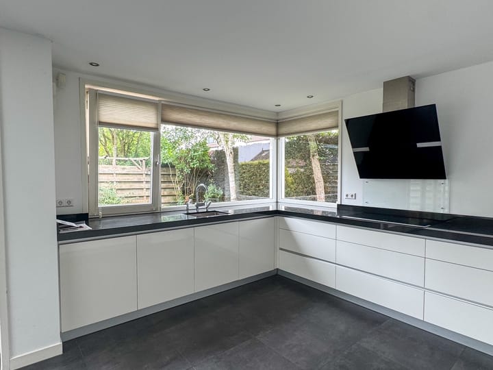 Foto 9 van Perronzijde 11