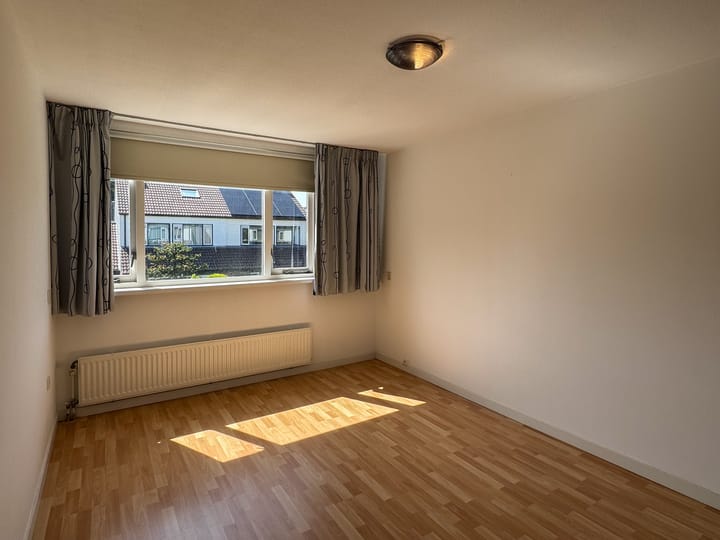 Foto 14 van Perronzijde 11