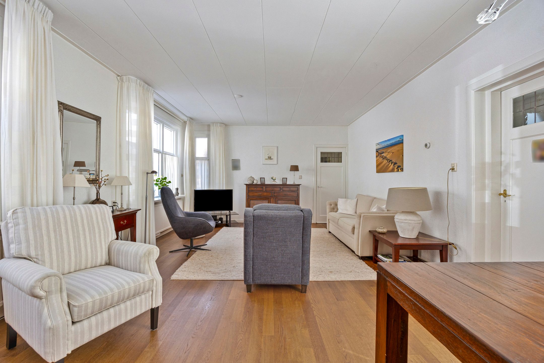 Photo 9 of Manhuisstraat 5