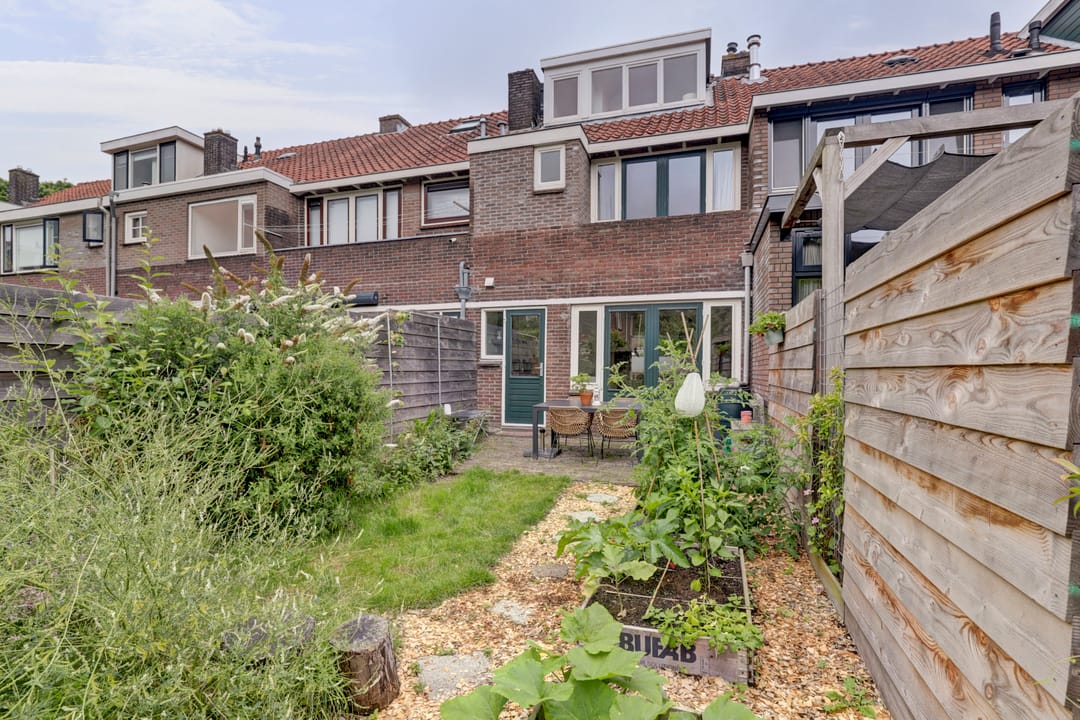 Photo 32 of Sophiastraat 73