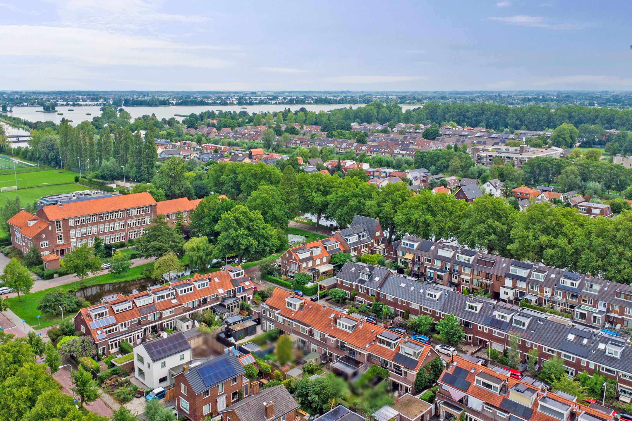 Photo 36 of Sophiastraat 73