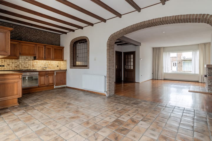 Foto 3 van Burg. Kampsstraat 17