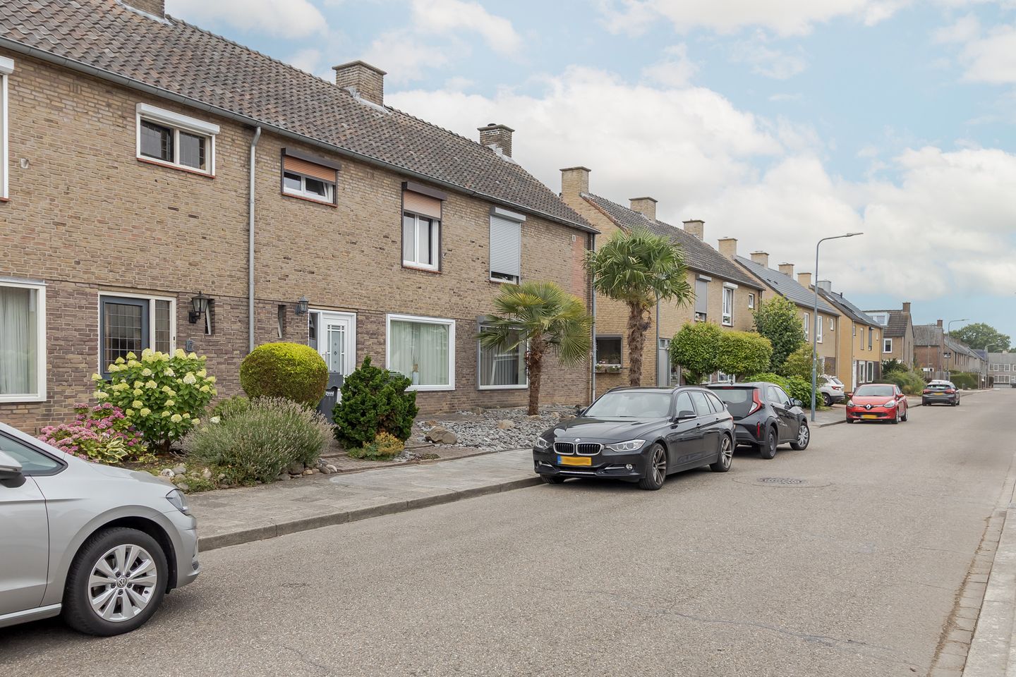 Foto 10 van Burg. Kampsstraat 17