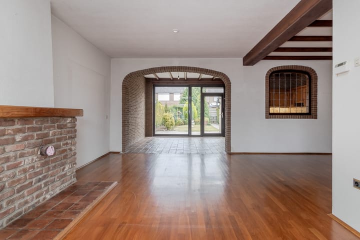 Foto 17 van Burg. Kampsstraat 17