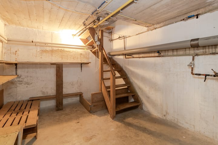 Foto 30 van Burg. Kampsstraat 17