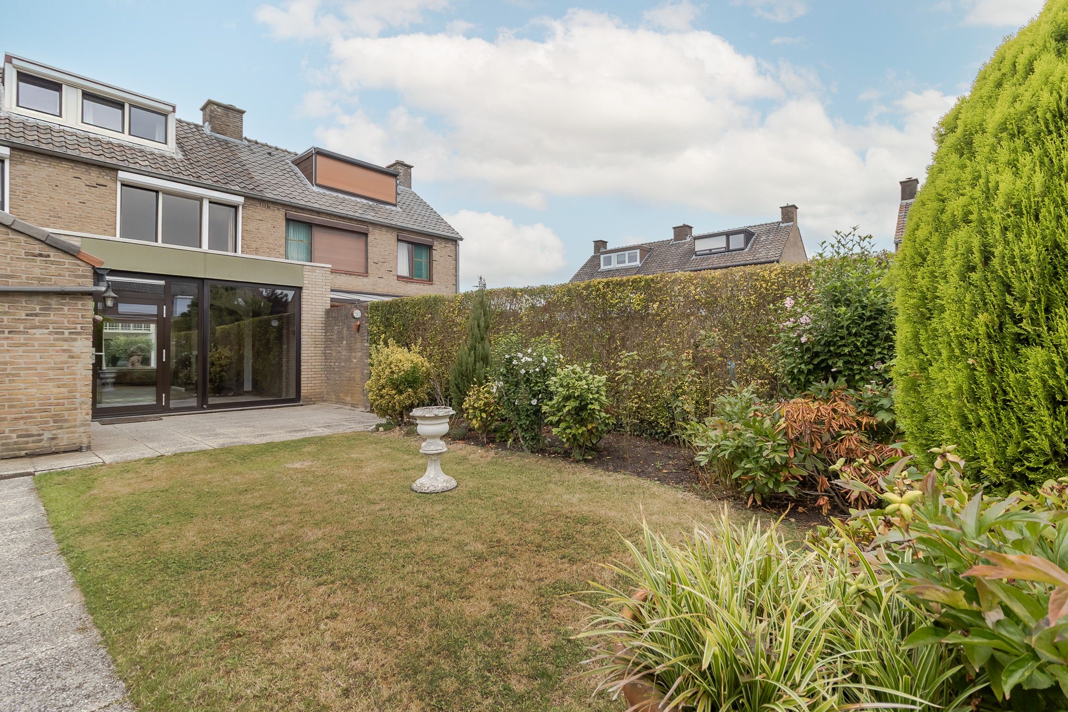 Foto 33 van Burg. Kampsstraat 17