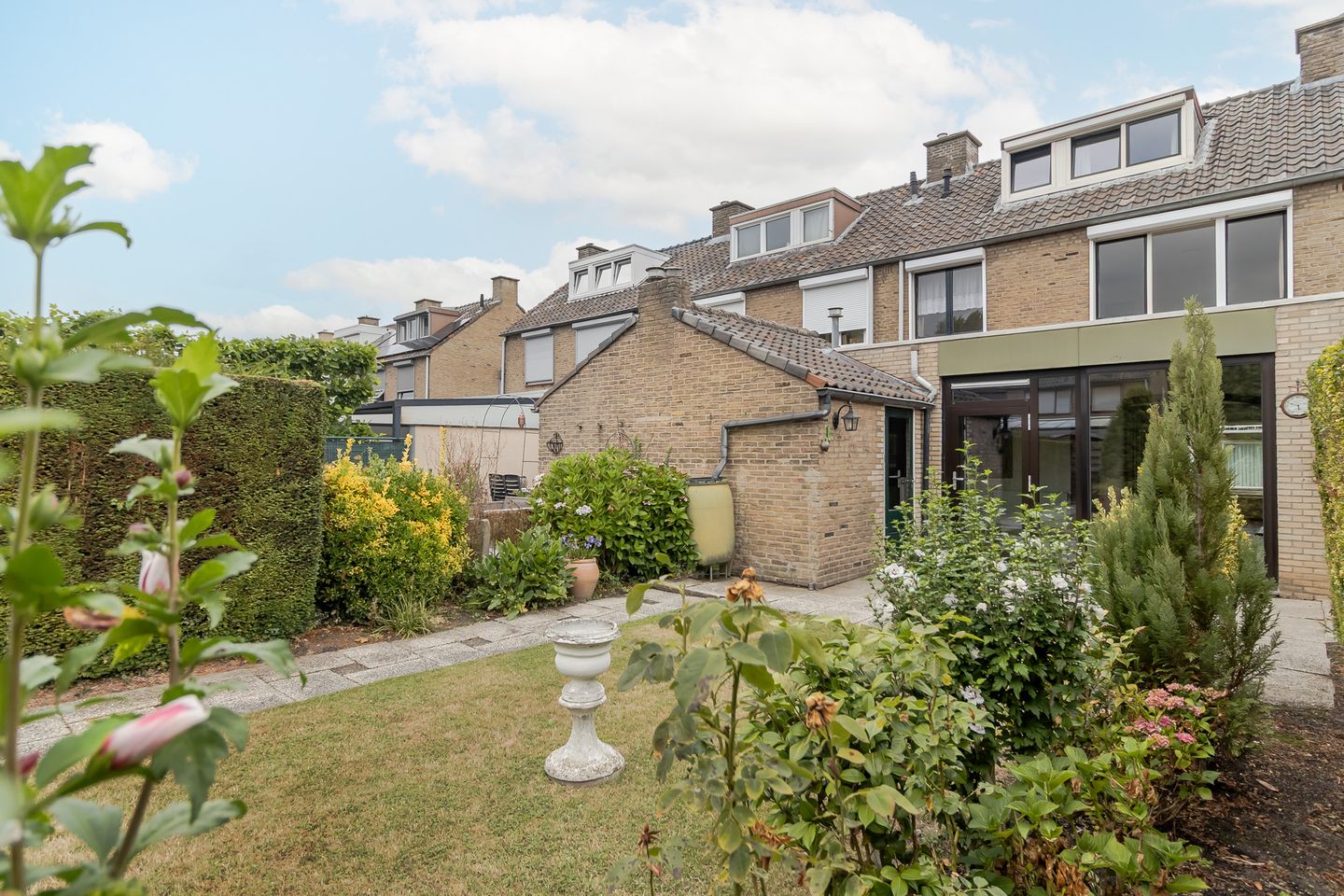 Foto 34 van Burg. Kampsstraat 17