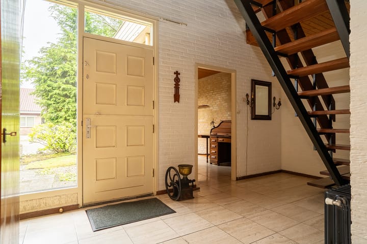 Photo 6 of Vaarwerkhorst 27