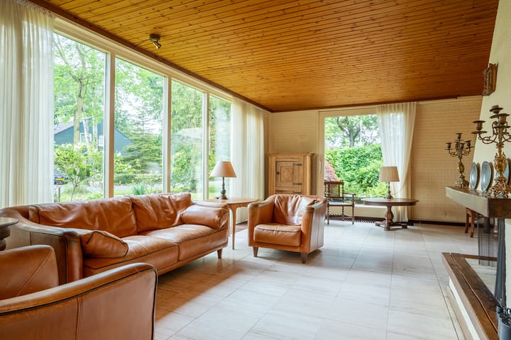 Photo 11 of Vaarwerkhorst 27