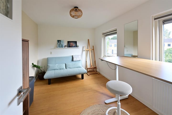 Photo 11 of Den Ool 6