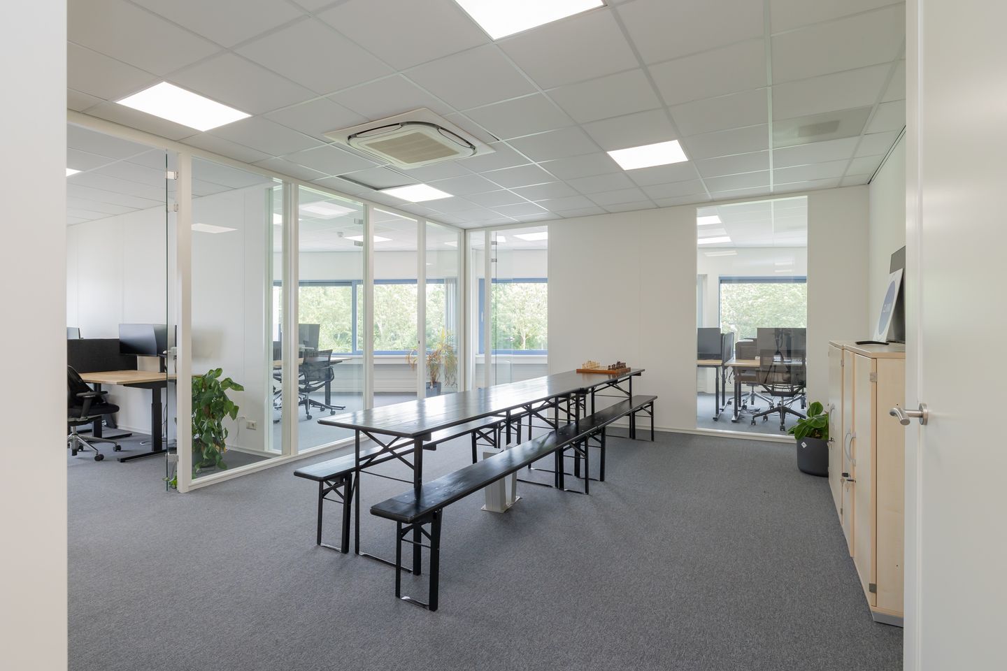 View photo 1 of Flevoweg 11-E