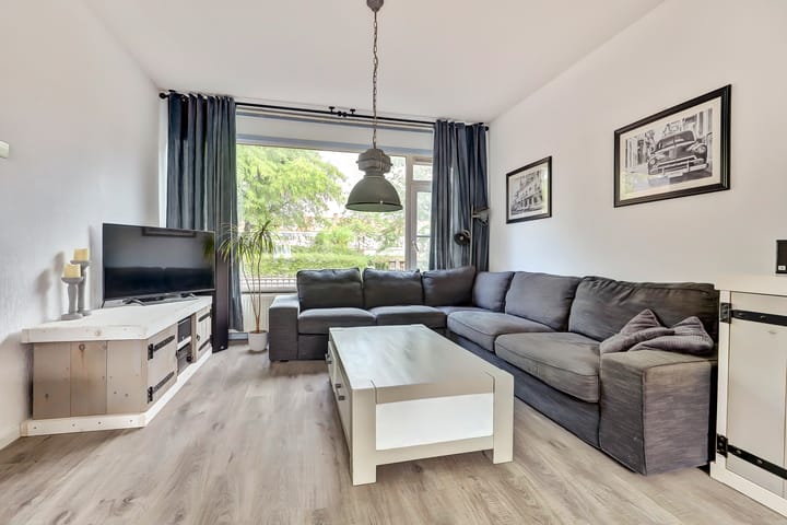 Foto 2 van Lucernehof 184