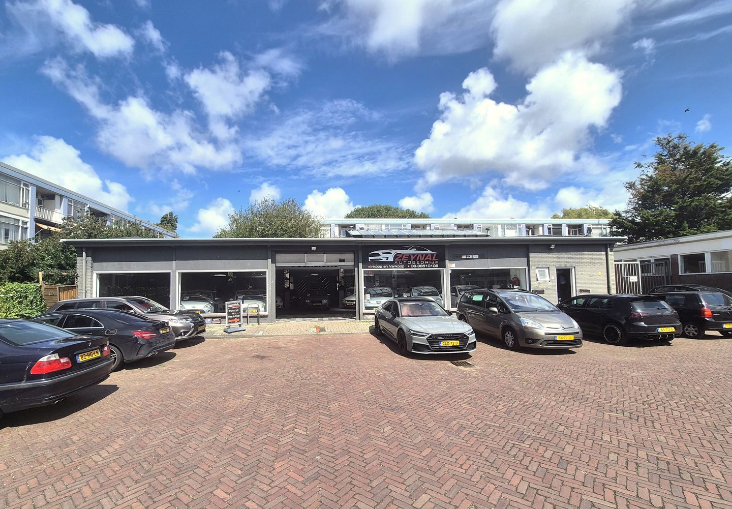 Bekijk foto 1 van Boekelostraat 9