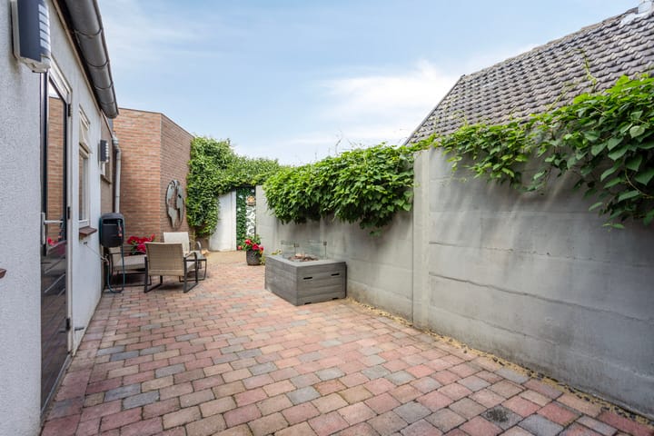 Foto 25 van Roestenbergstraat 39