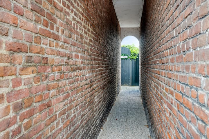 Foto 34 van Roestenbergstraat 39