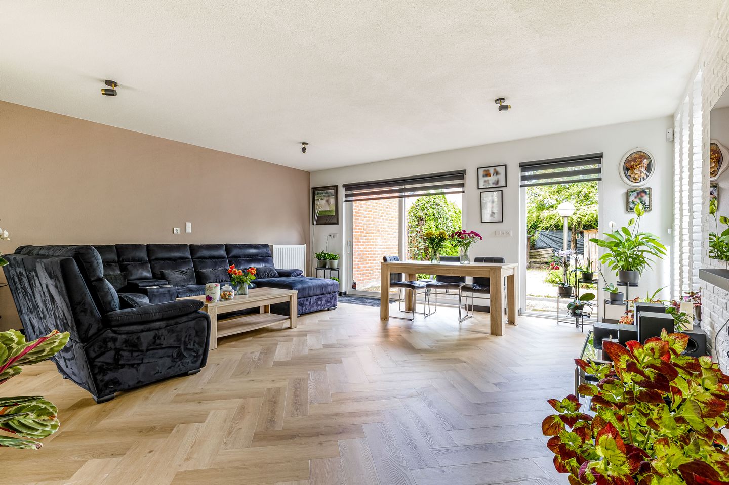 Photo 5 of Bongerd 177