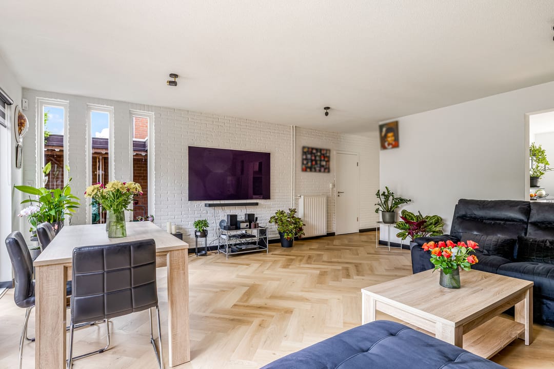 Photo 8 of Bongerd 177