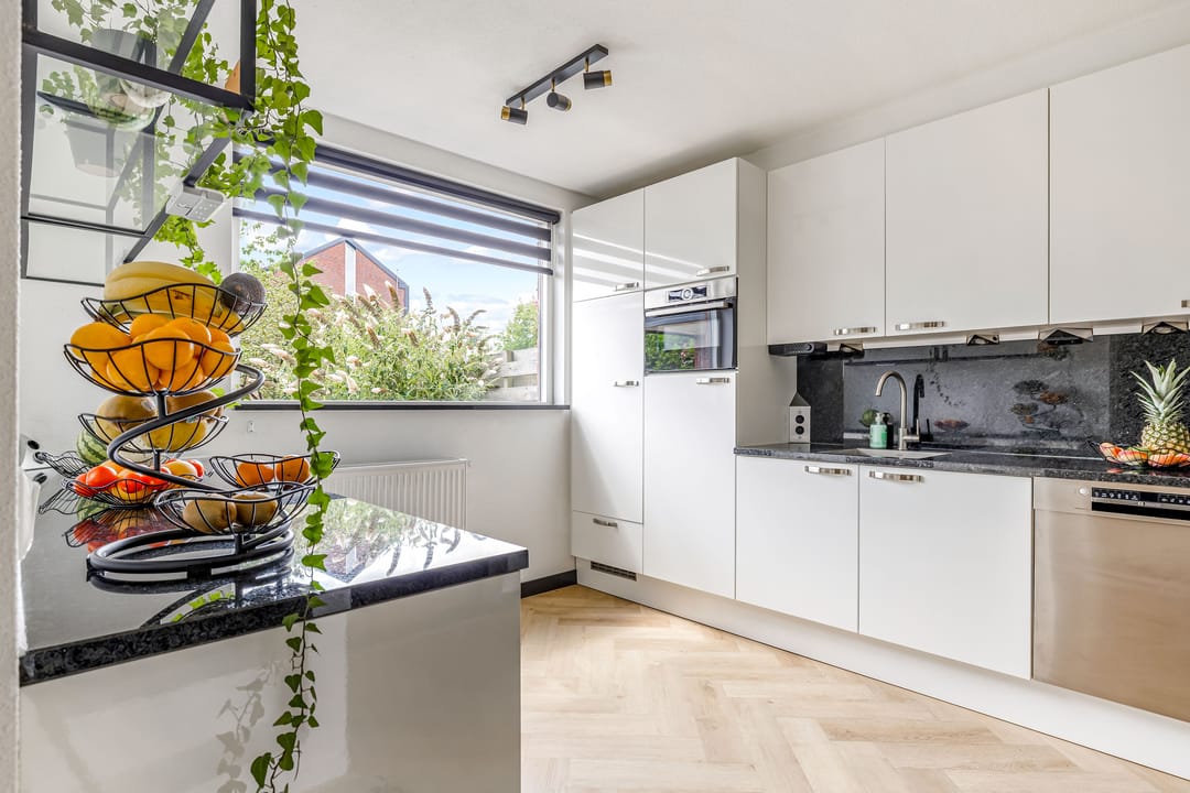 Photo 11 of Bongerd 177