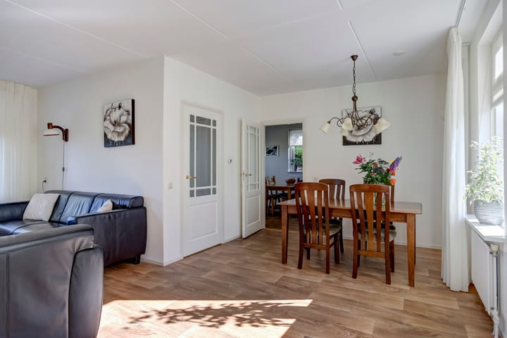 Foto 6 van Almereweg 10