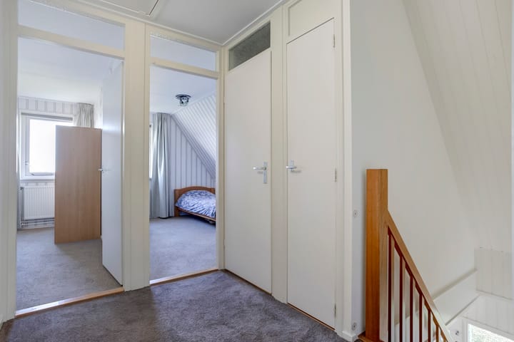 Foto 9 van Almereweg 10