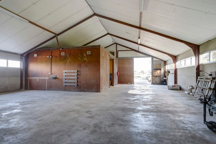 Foto 14 van Almereweg 10