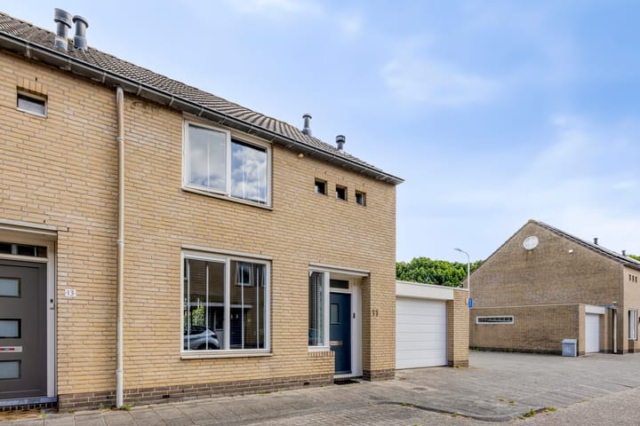 Foto 34 van Giessenstraat 11